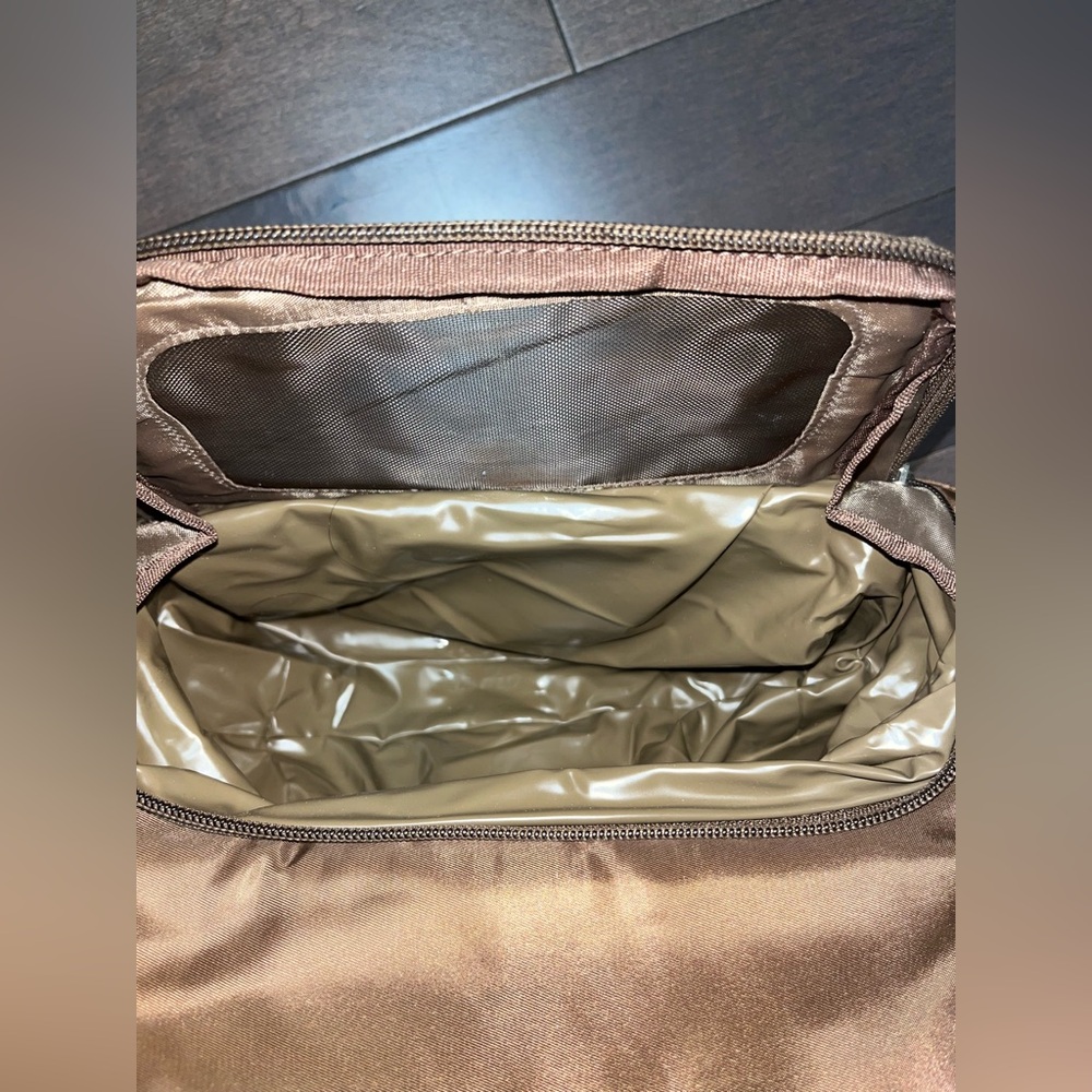 Lug Puddle Jumper Quilted Nylon Carry-on, shoulder bag - Picture 10 of 16